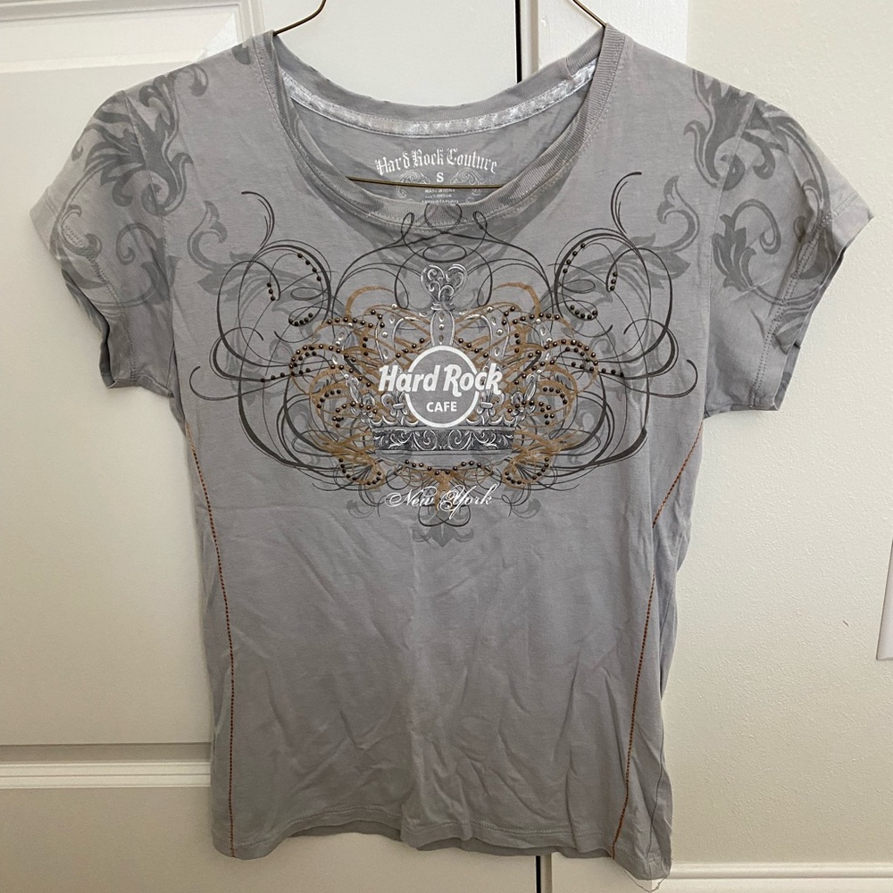 Hard Rock Cafe shirt